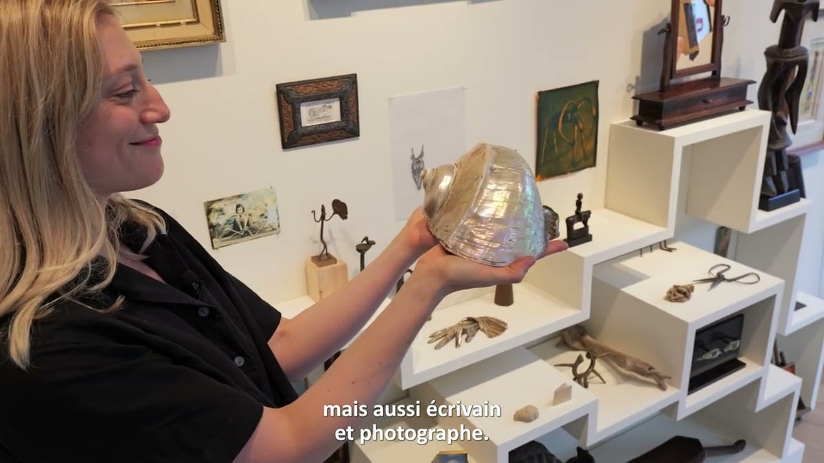 Short video on the Surrealist Wall